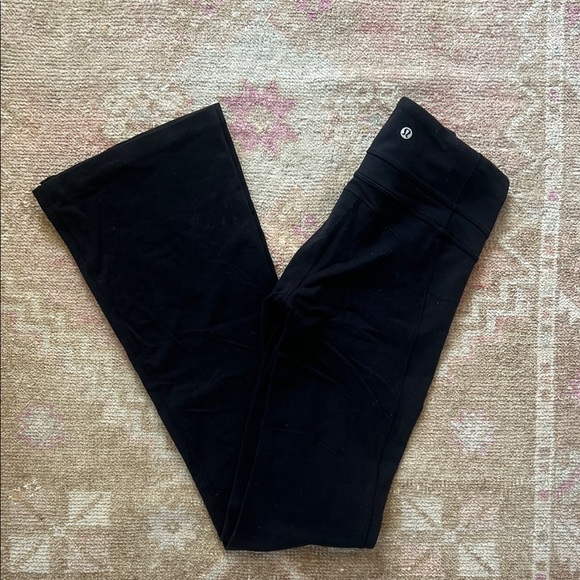 Lululemon Black Flare Yoga Pants - Picture 1 of 3